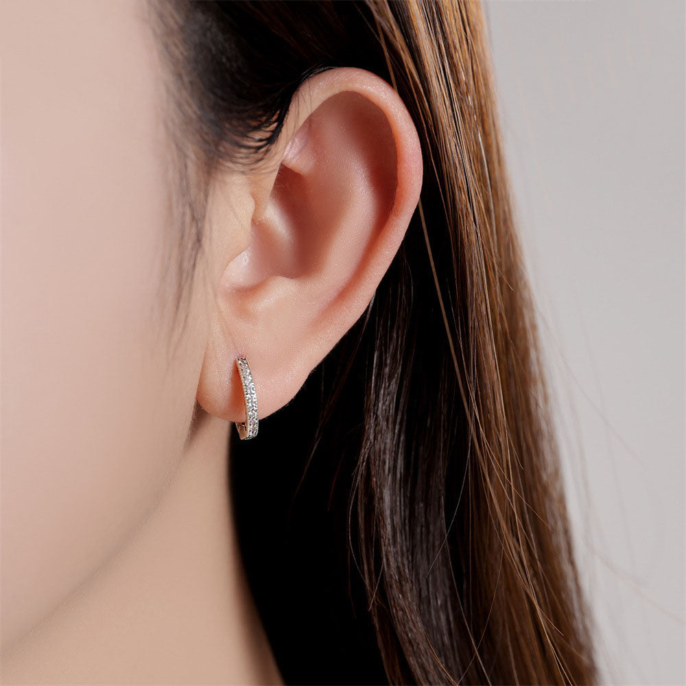 עגילי חישוק מכסף 925 משובצים אבני זירקוניה