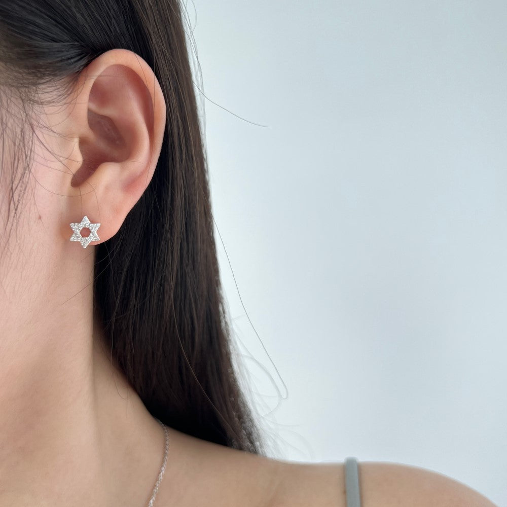 עגילים מגן דוד צמודים כסף 925 משובצים אבני זירקוניה