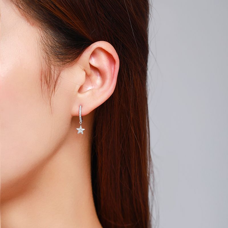 עגילי חישוק עם כוכב תלוי כסף 925 משובץ אבני זירקוניה