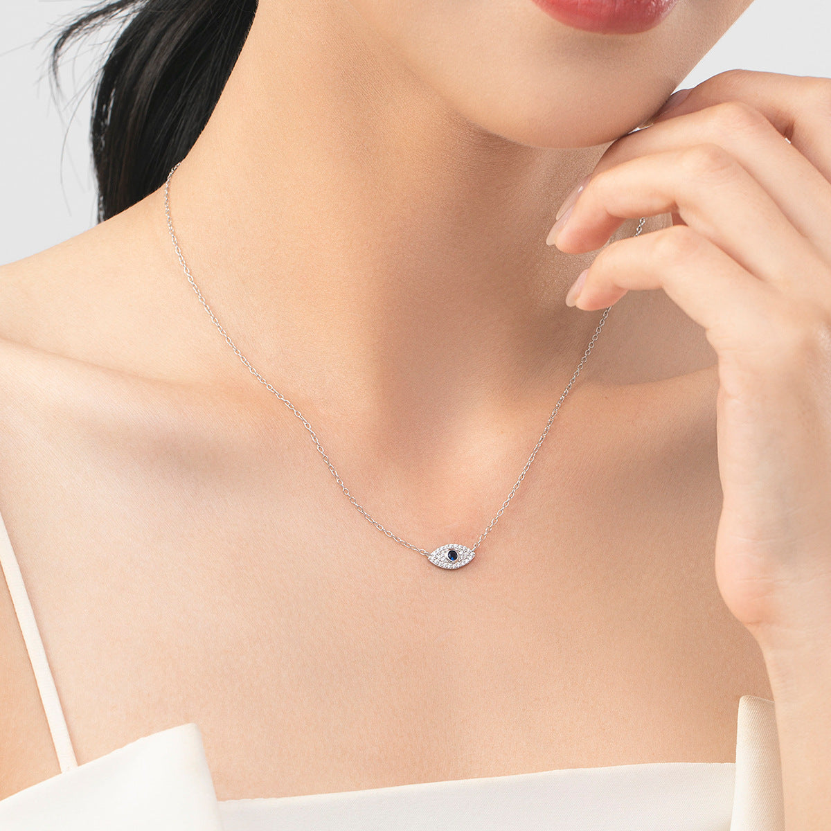 שרשרת עם תליון עין הרע כסף 925 משובץ אבני זירקוניה