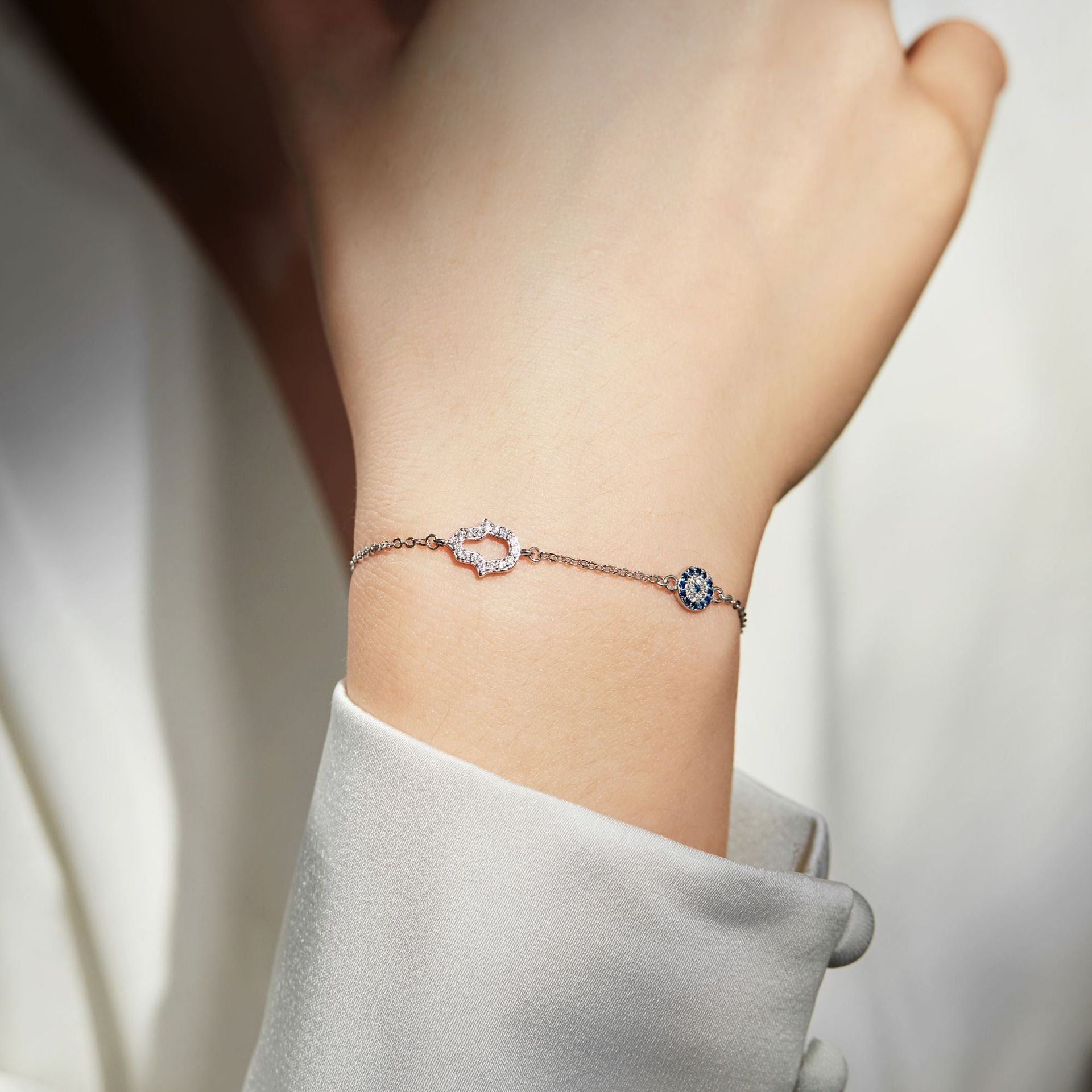 צמיד עין וחמסה כסף 925 משובץ אבני זירקוניה