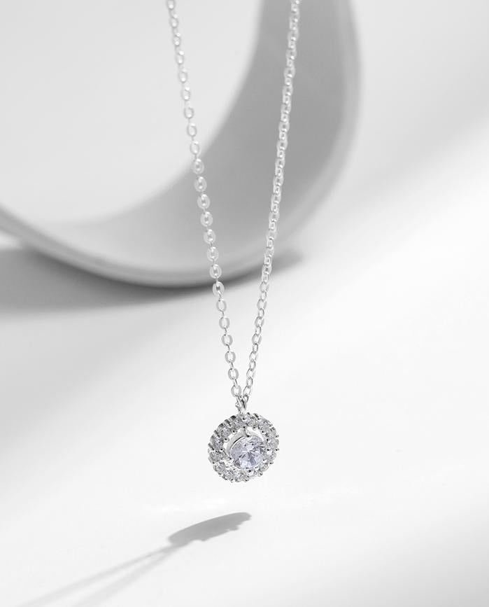 שרשרת ותליון עגול כסף 925 משובץ אבני זירקוניה